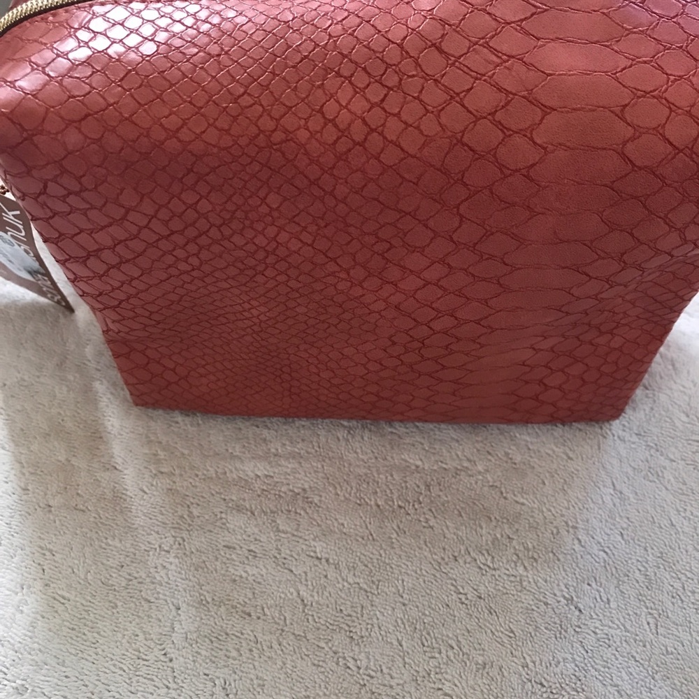 Sonia Kasuk make up bag